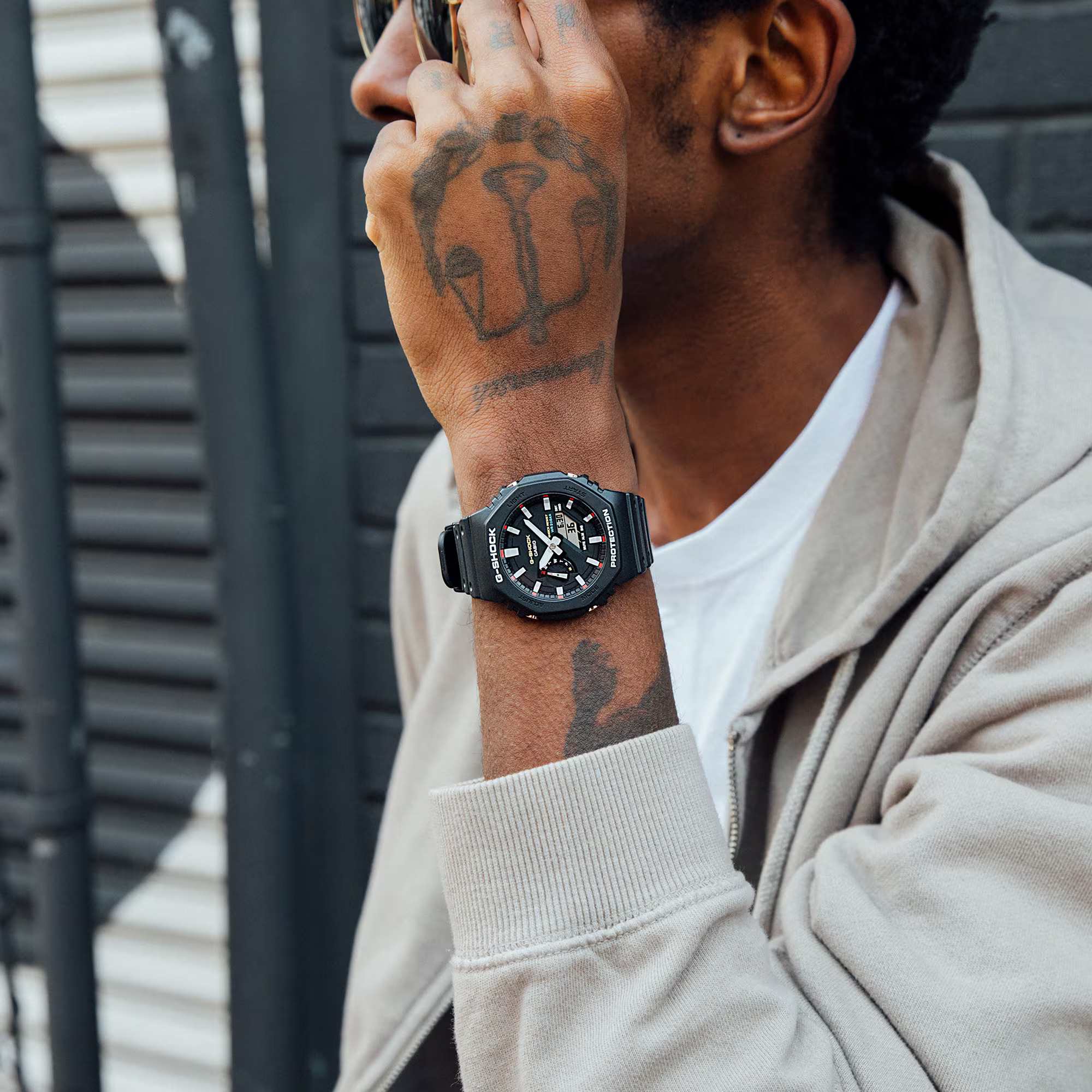 G-SHOCK Iconic Styles Color Line Men's Watch Analog-Digital - GA-2100RL-1ADR