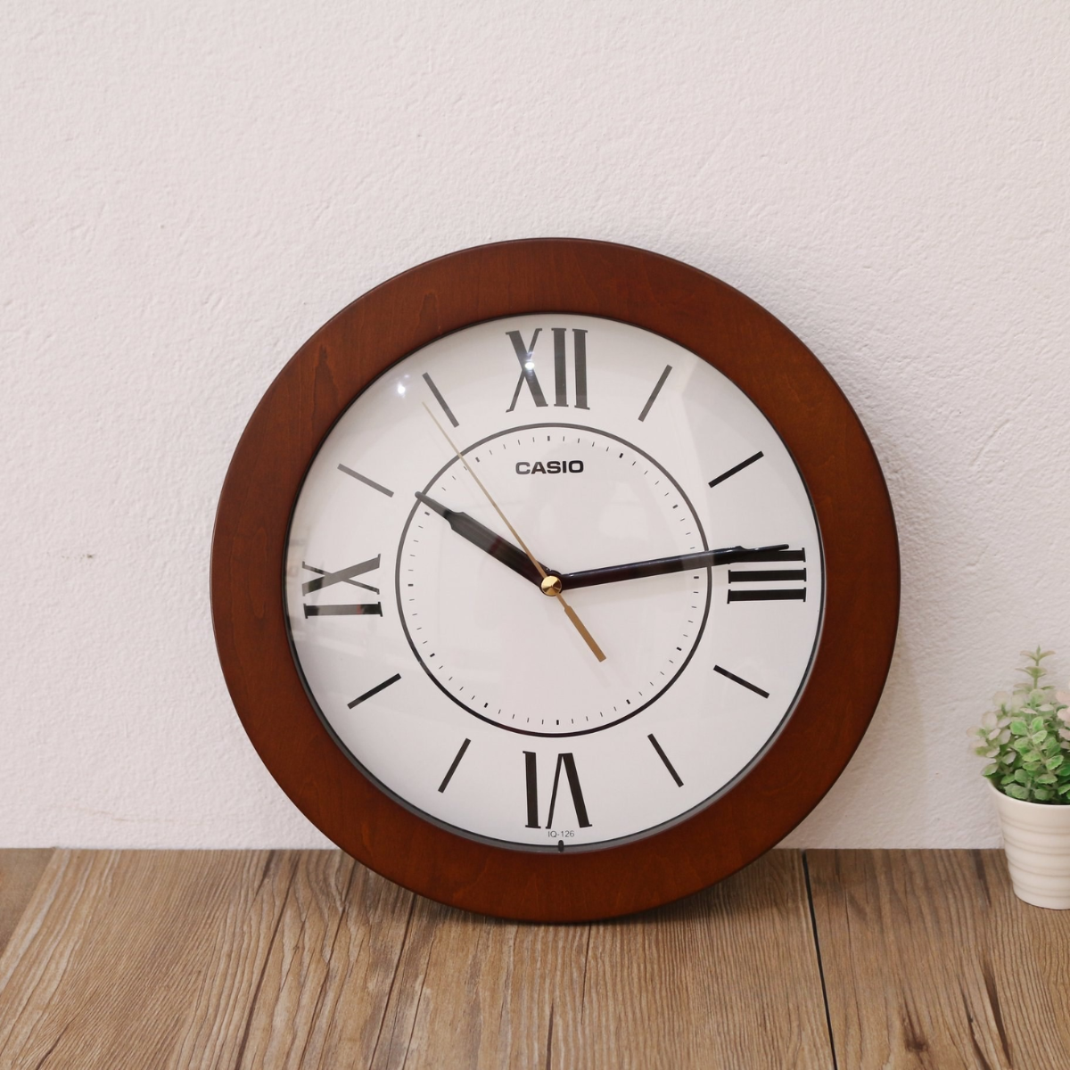 Casio wall clock IQ-126-5BDF