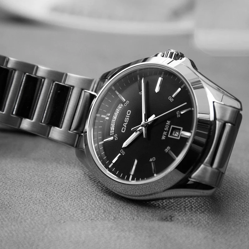 CASIO Analog Men Watch MTP-1370D-1A1VDF
