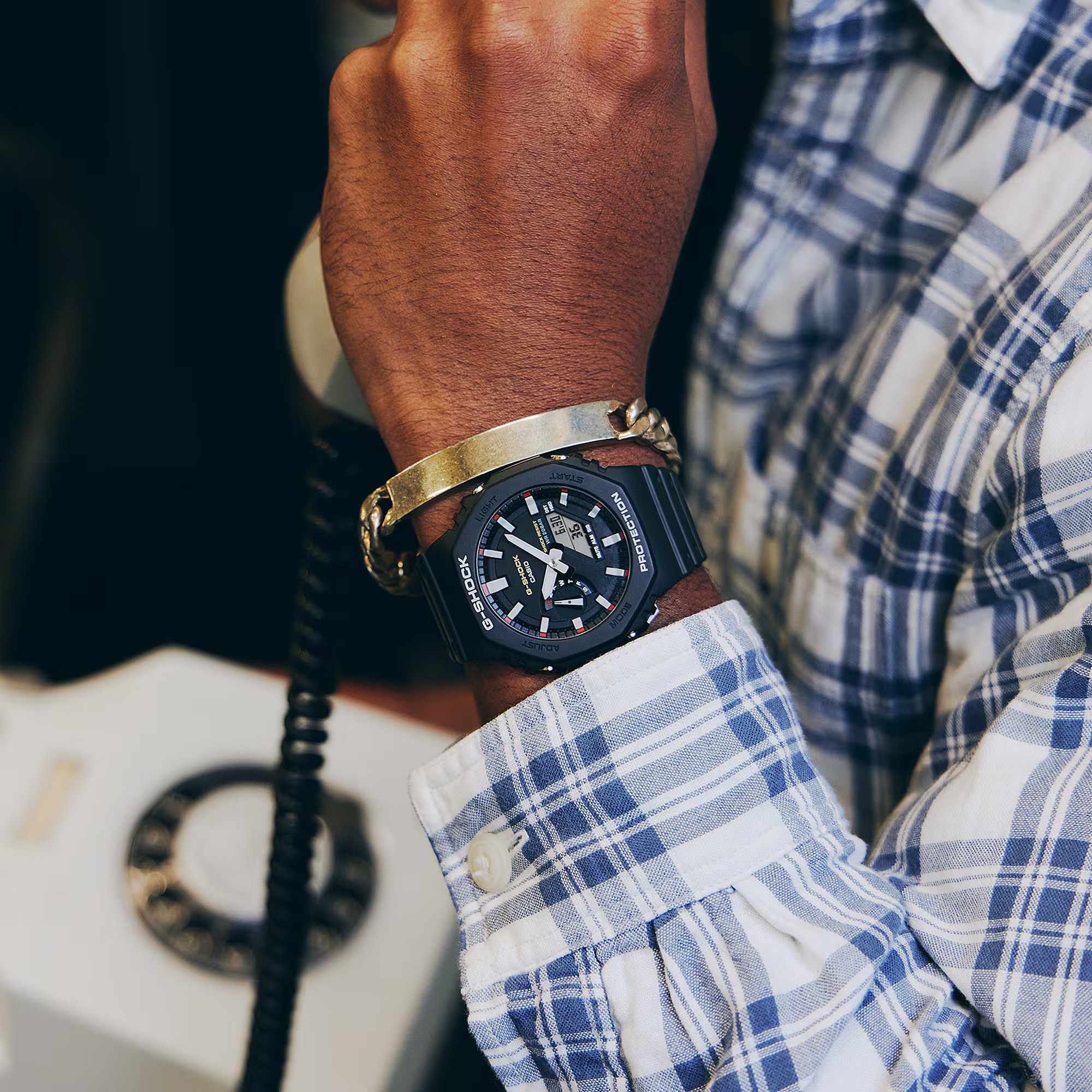 G-SHOCK Iconic Styles Color Line Men's Watch Analog-Digital - GA-2100RL-1ADR