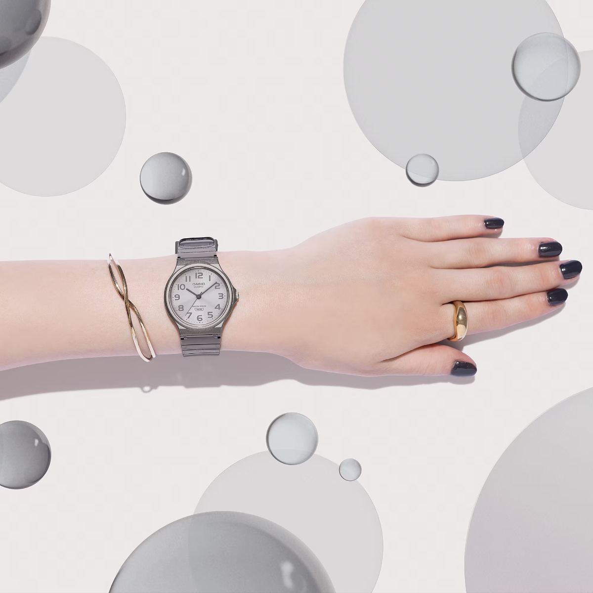 Casio analog watch MQ-24S-8BDF